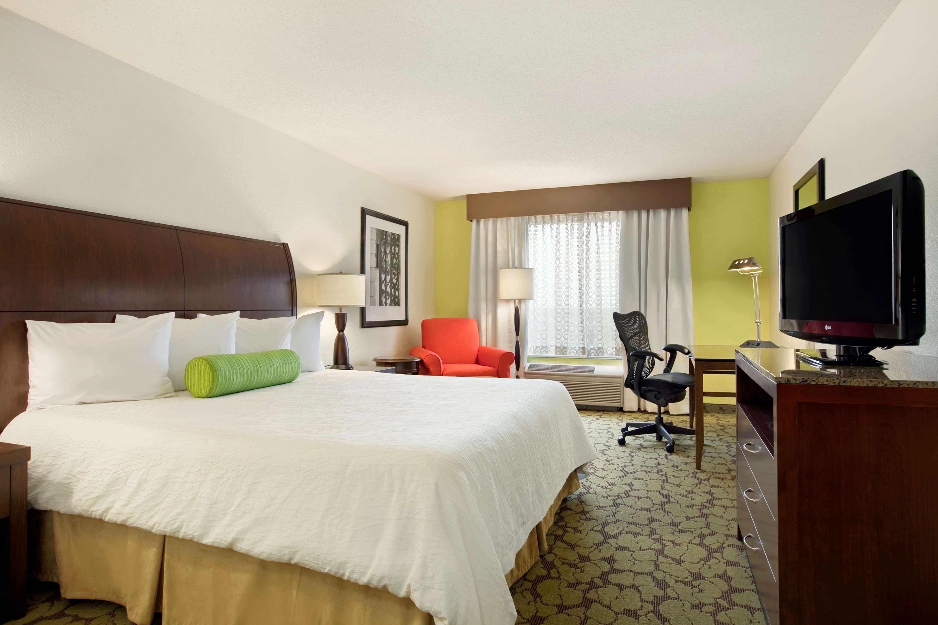 Hilton Garden Inn Хоффман-Эстейтс Экстерьер фото
