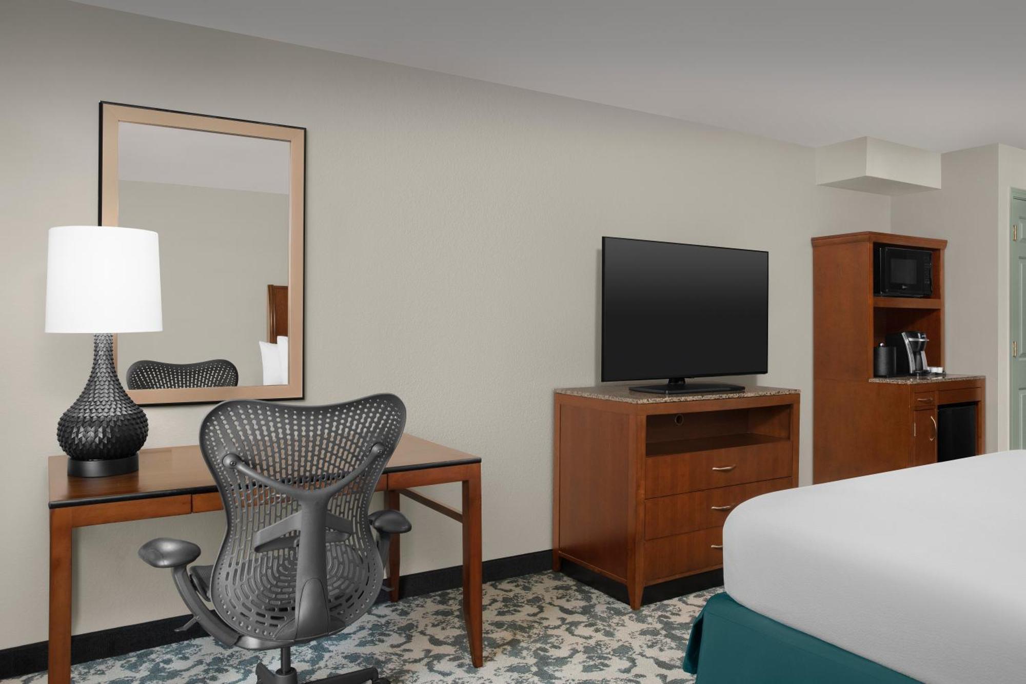 Hilton Garden Inn Хоффман-Эстейтс Экстерьер фото
