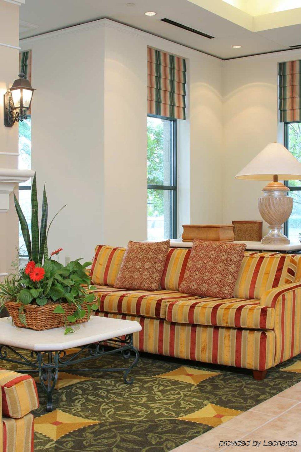 Hilton Garden Inn Хоффман-Эстейтс Экстерьер фото