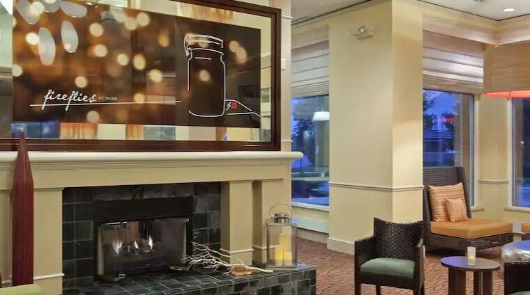 Hilton Garden Inn Хоффман-Эстейтс Экстерьер фото